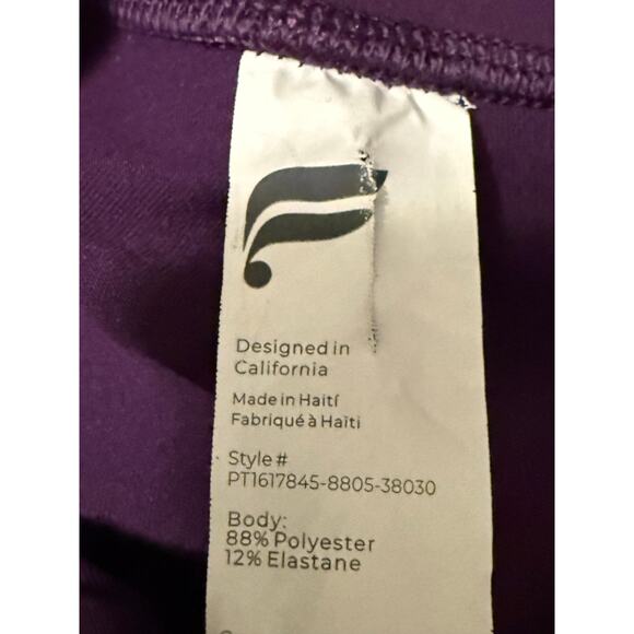 Fabletics Define PowerHold® High-Waisted Legging
7/8 size small NWOT purple - Picture 11 of 15